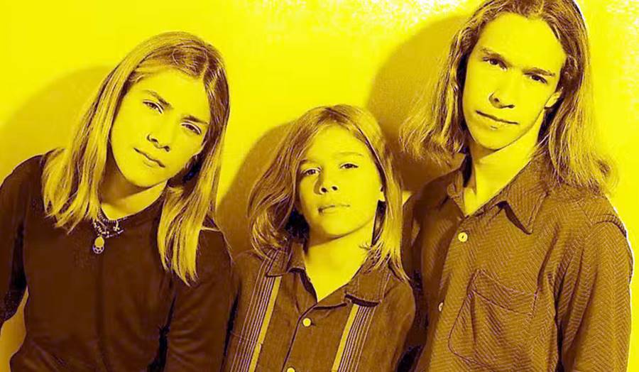 Hanson on 20 years of MMMbop: 'People can't sing the chorus right', Pop  and rock